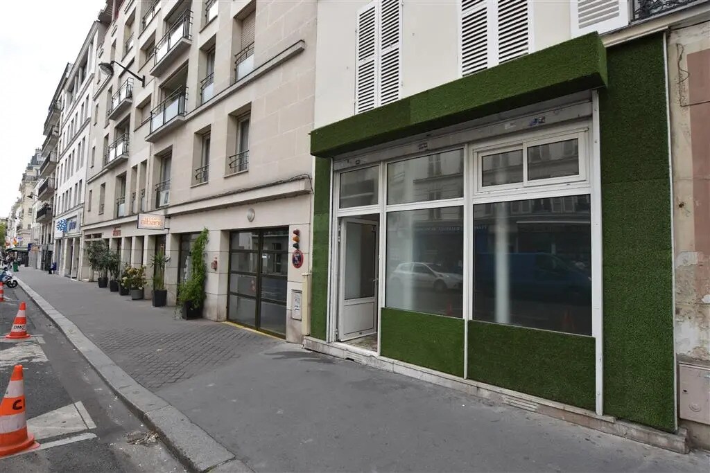 Office in Paris for lease Building Photo- Image 1 of 9