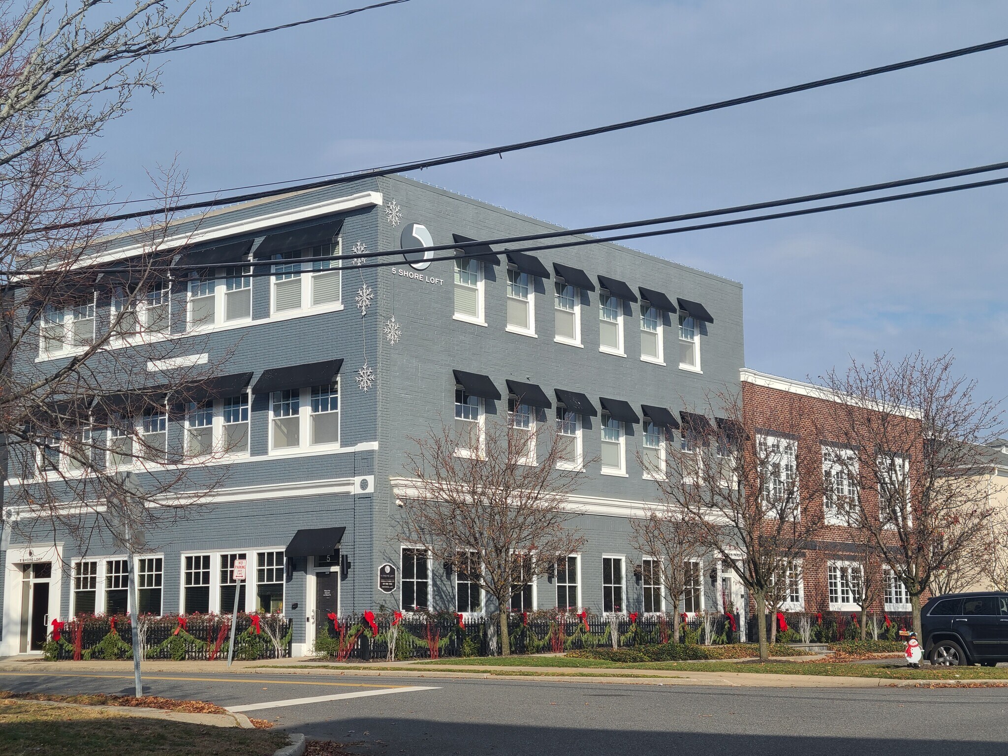 5 Shore Ln, Bay Shore, NY for lease Building Photo- Image 1 of 32