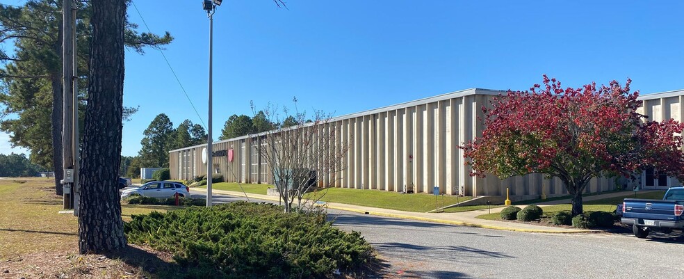 1401 Pope Dr, Douglas, GA for sale - Building Photo - Image 1 of 1