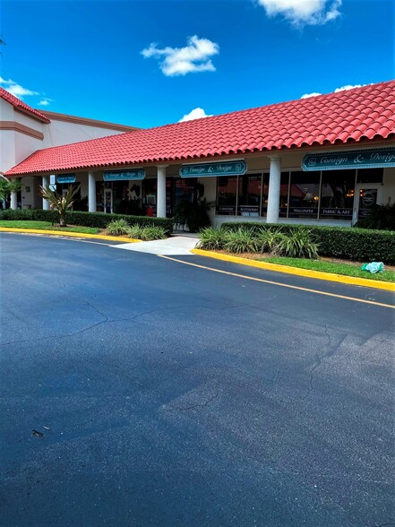 13841 Wellington Trace, Wellington, FL for lease - Building Photo - Image 2 of 18