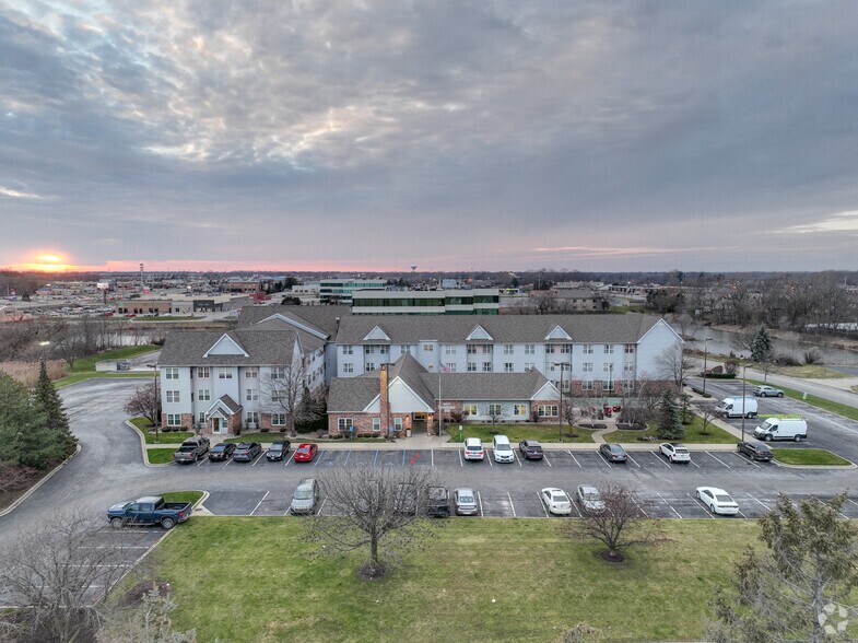 Hotel for Sale in 8018 Delaware Pl, Merrillville, IN 46410 TenX Commercial