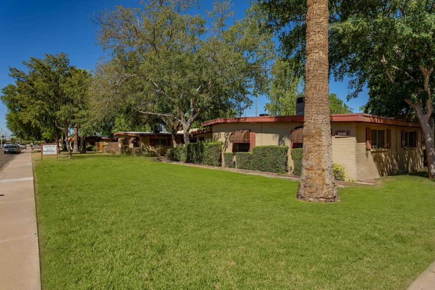 3754 W Dunlap Ave, Phoenix, AZ for sale - Building Photo - Image 1 of 1