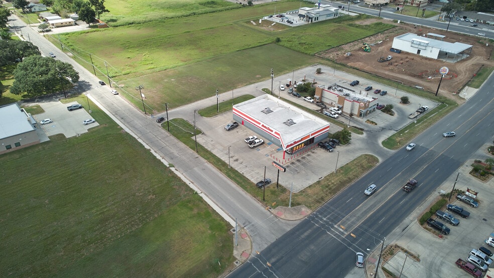 0 Fulton Wharton TX 77488 st, Wharton, TX for sale - Primary Photo - Image 1 of 3