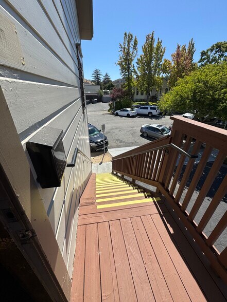 929 Sherman Ave, Novato, CA for lease - Building Photo - Image 2 of 5