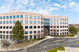 Park Lake Center - Office Space