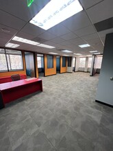 5900 Canoga Ave, Woodland Hills, CA for lease Building Photo- Image 2 of 12