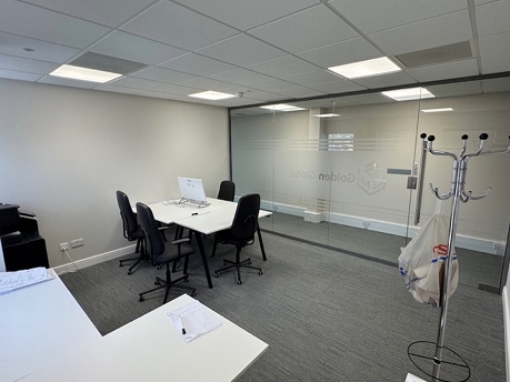 Southend Rd, Woodford Green for lease - Interior Photo - Image 3 of 41