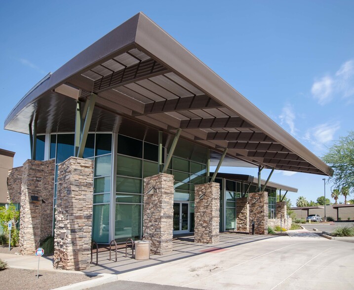 6750 W Thunderbird Rd, Peoria, AZ for lease - Building Photo - Image 2 of 3