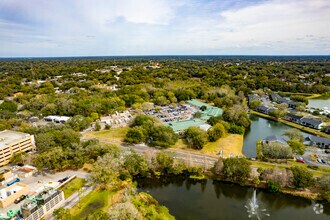 425-427 S Parsons Ave, Brandon, FL - AERIAL  map view
