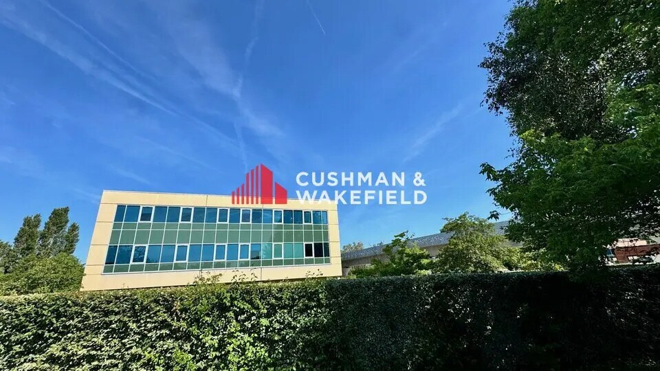 Office in Ramonville-Saint-Agne for lease - Building Photo - Image 2 of 7