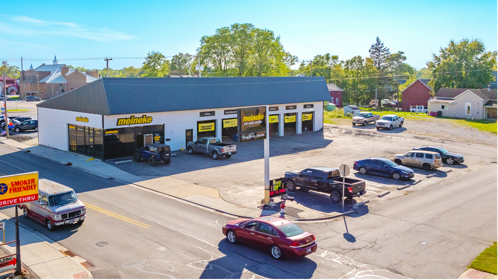 219 N Walnut St, Hartford City, IN for sale - Primary Photo - Image 1 of 4