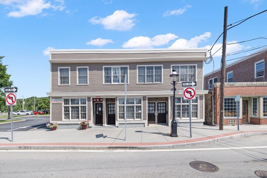 3301 Post Rd, Warwick, RI 02886 Retail for Sale