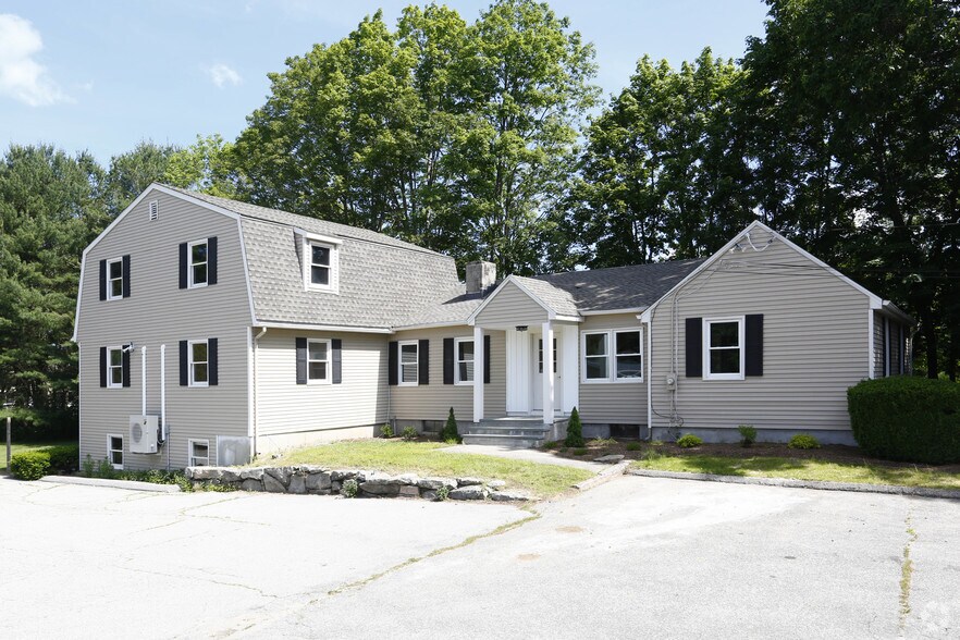 49 Whitehall Ave, Mystic, CT 06355