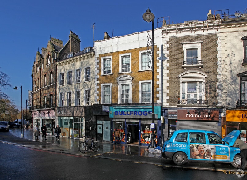 9 The Pavement, London for sale - Building Photo - Image 3 of 4