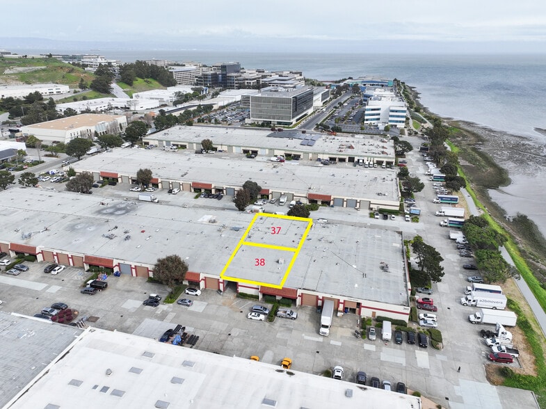 360 Swift Ave, South San Francisco, CA for lease - Building Photo - Image 2 of 22