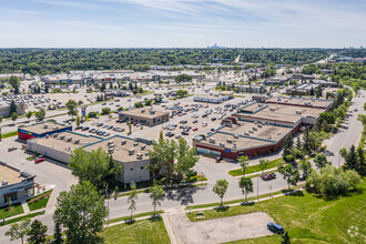 392 St Albert Trl, St. Albert, AB - AERIAL  map view