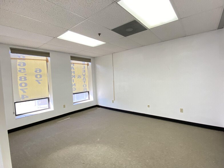 132 Delaware St, Walton, NY for lease - Building Photo - Image 3 of 9