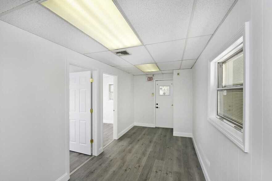 778 Old Country Rd, Plainview, NY 11803 Office for Sale