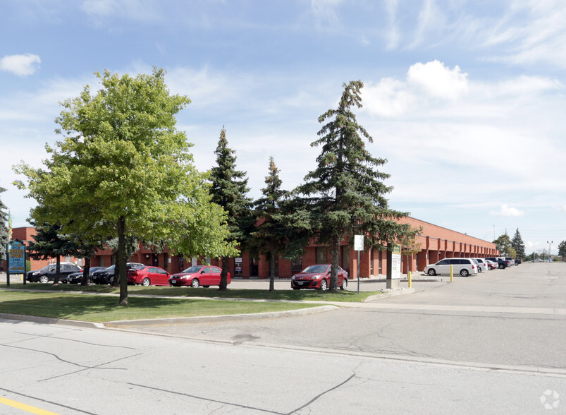 180 Wilkinson Rd, Brampton, ON for lease - Building Photo - Image 3 of 4