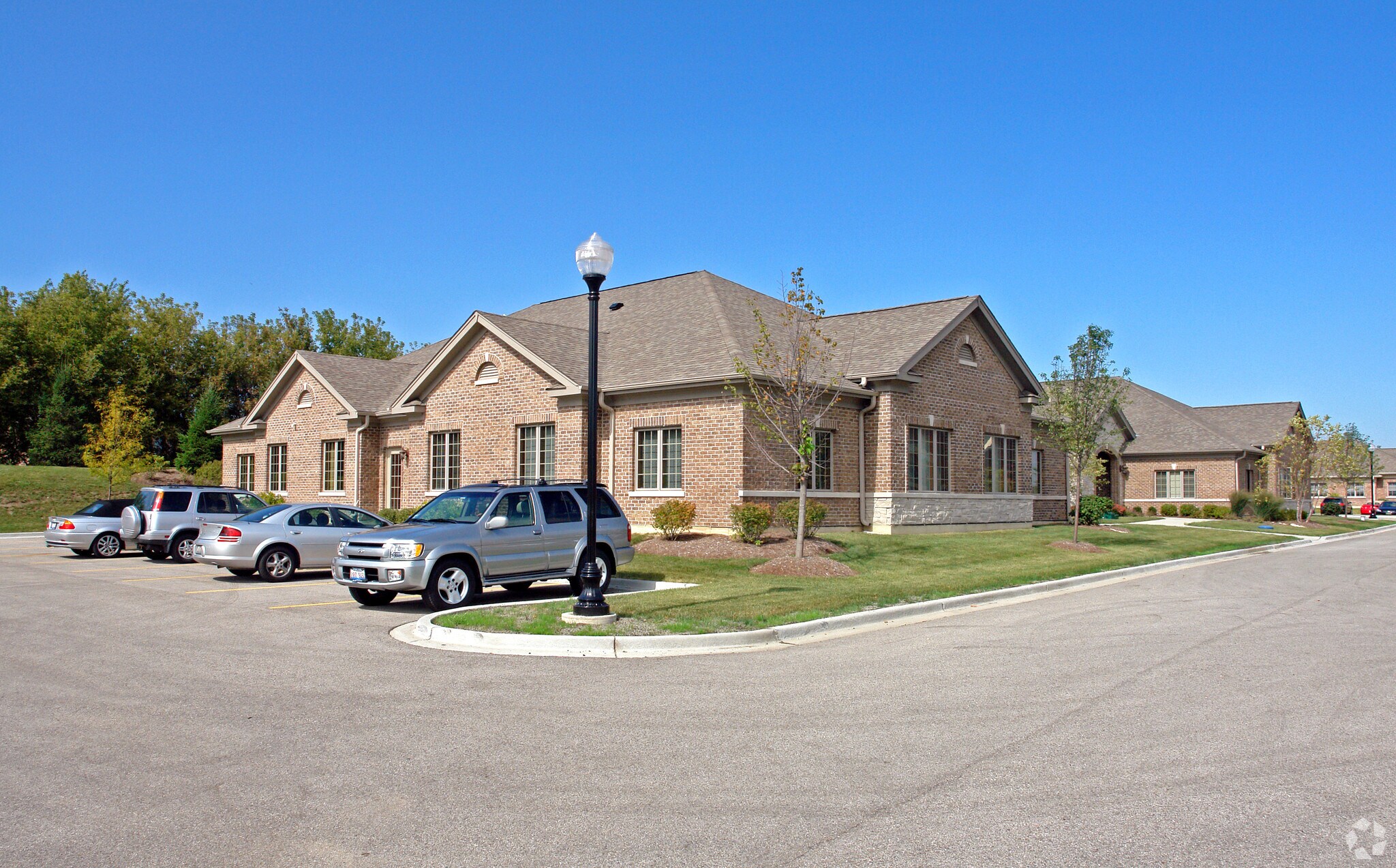 10 Executive Ct, South Barrington, IL for sale Primary Photo- Image 1 of 1