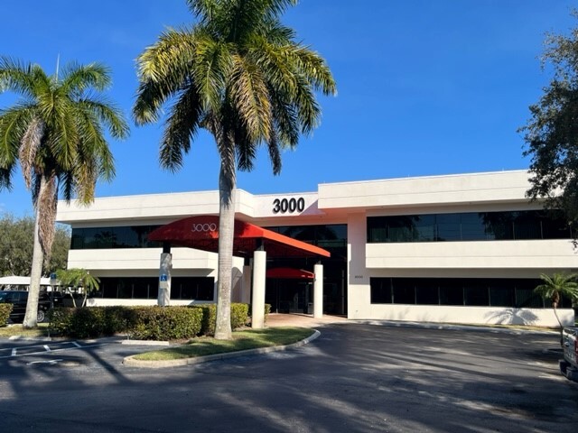 3000 N Military Trl, Boca Raton, FL for lease - Building Photo - Image 1 of 9