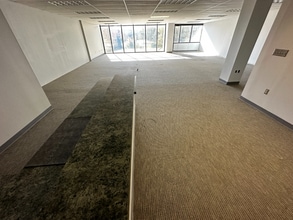 750 Holiday Dr, Pittsburgh, PA for lease Interior Photo- Image 2 of 5