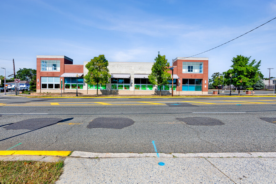 343 S Broad St, Woodbury, NJ for lease - Building Photo - Image 1 of 8