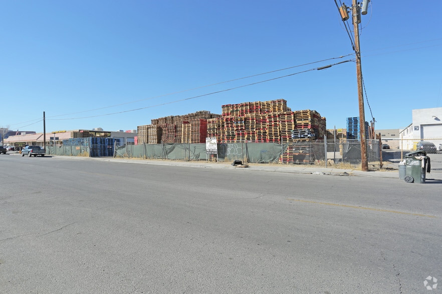 3400 Polaris Ave, Las Vegas, NV for sale - Primary Photo - Image 1 of 1