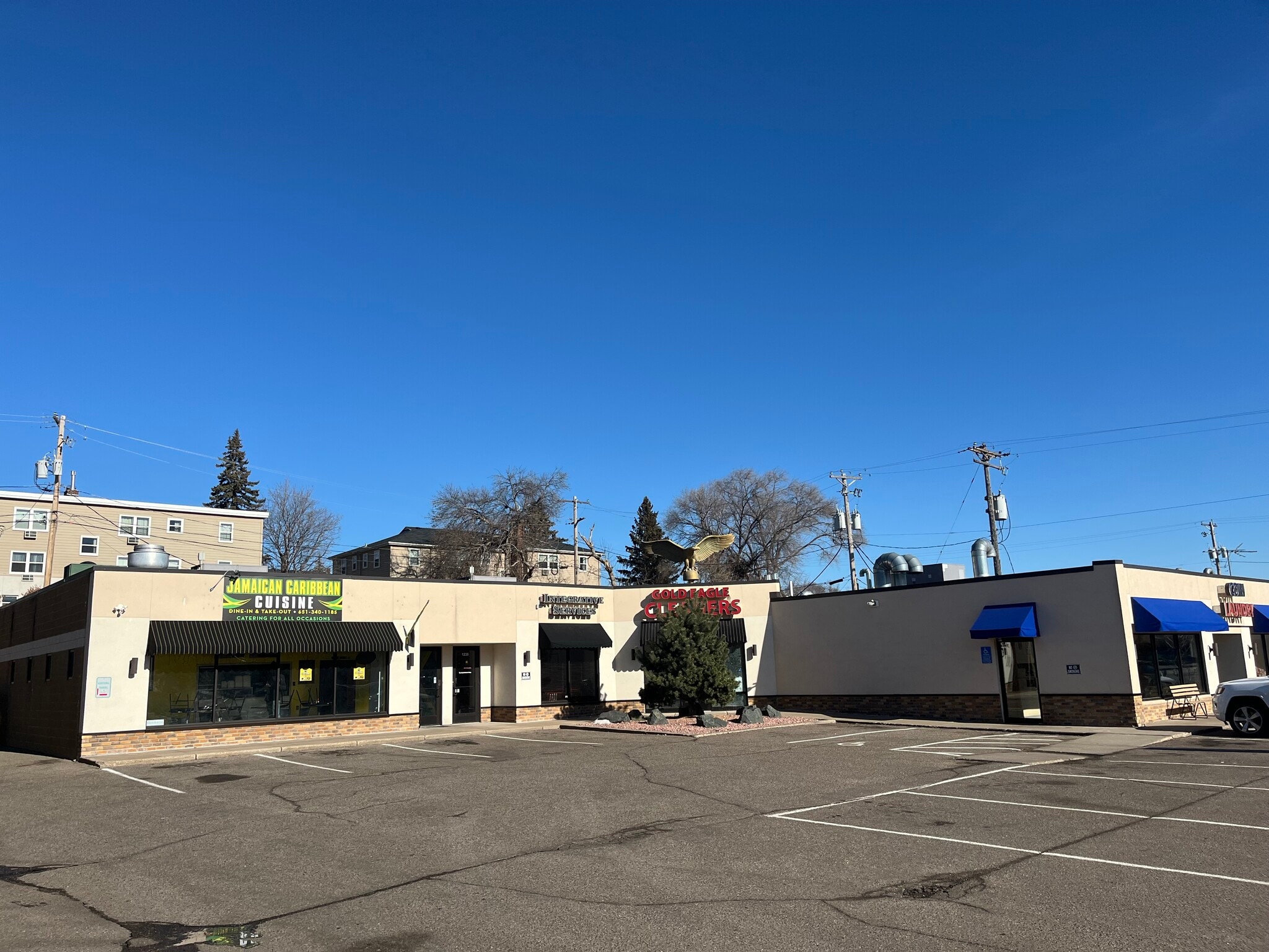 1233 Larpenteur Ave W, Roseville, MN for lease Building Photo- Image 1 of 7