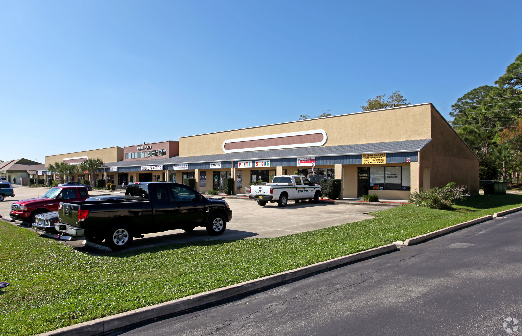 670-696 West Ave, Cocoa, FL for sale Primary Photo- Image 1 of 1