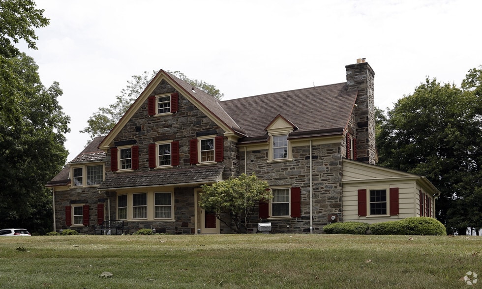 10 Beatty Rd, Media, PA for lease - Primary Photo - Image 1 of 36