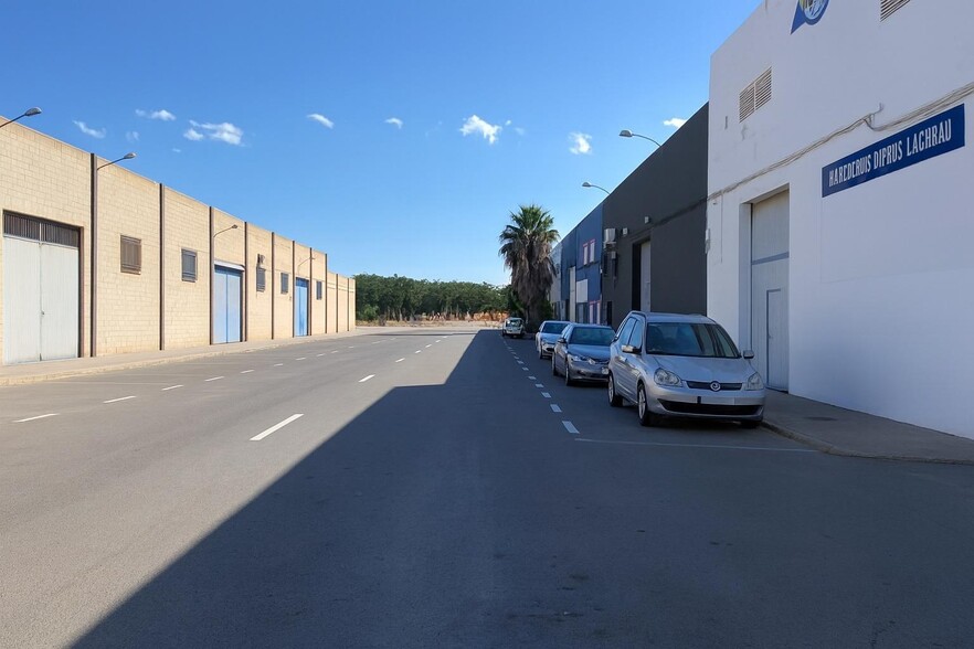 Industrial in Quart de Poblet, Valencia for sale - Building Photo - Image 1 of 29