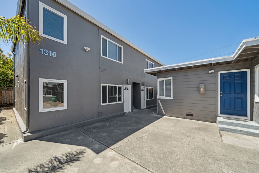 1314-1316 Ashby Ave, Berkeley, CA for sale - Building Photo - Image 2 of 8