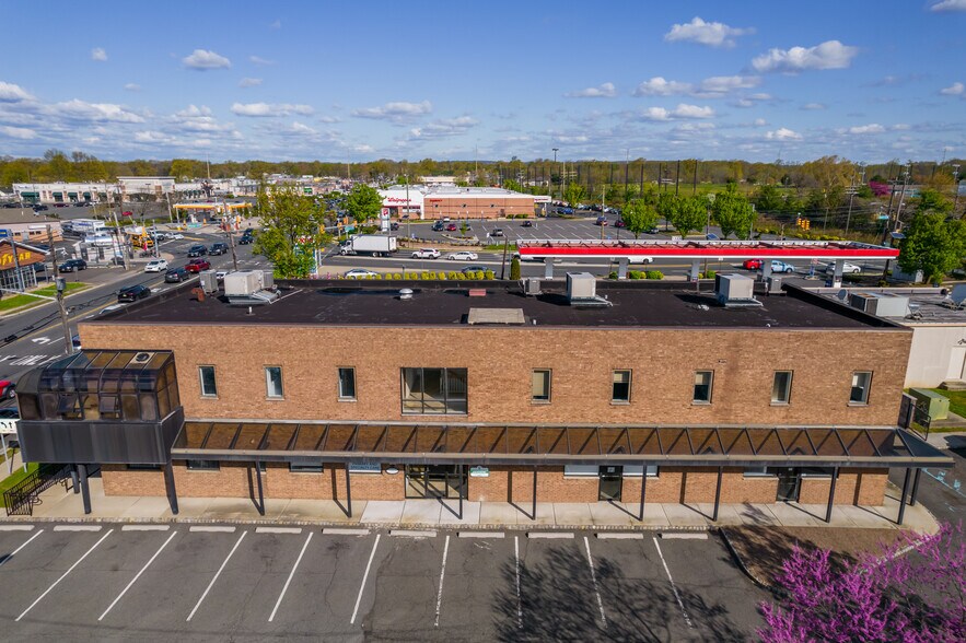 152 Central Ave, Clark, NJ for sale - Primary Photo - Image 1 of 1