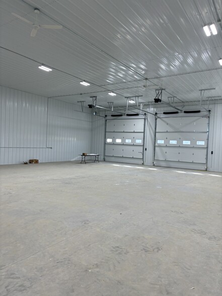 6211 34th Ave NW, Rochester, MN for lease - Building Photo - Image 3 of 6