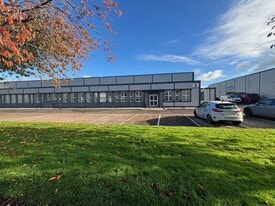 Centre Point - Warehouse