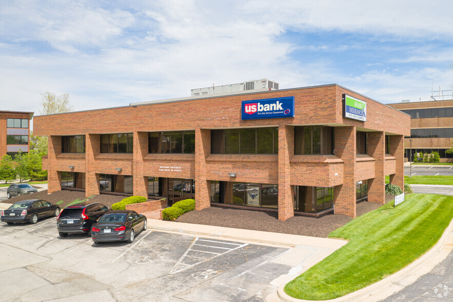 5100 W 95th St, Overland Park, KS for lease - Primary Photo - Image 1 of 2