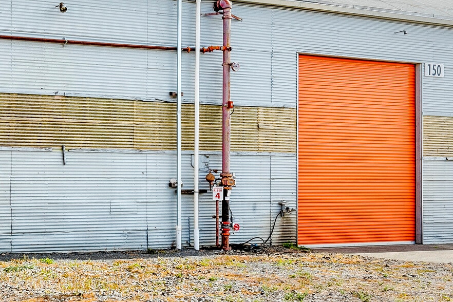 5900 Pruitt Ave, Windsor, CA for lease - Building Photo - Image 3 of 11