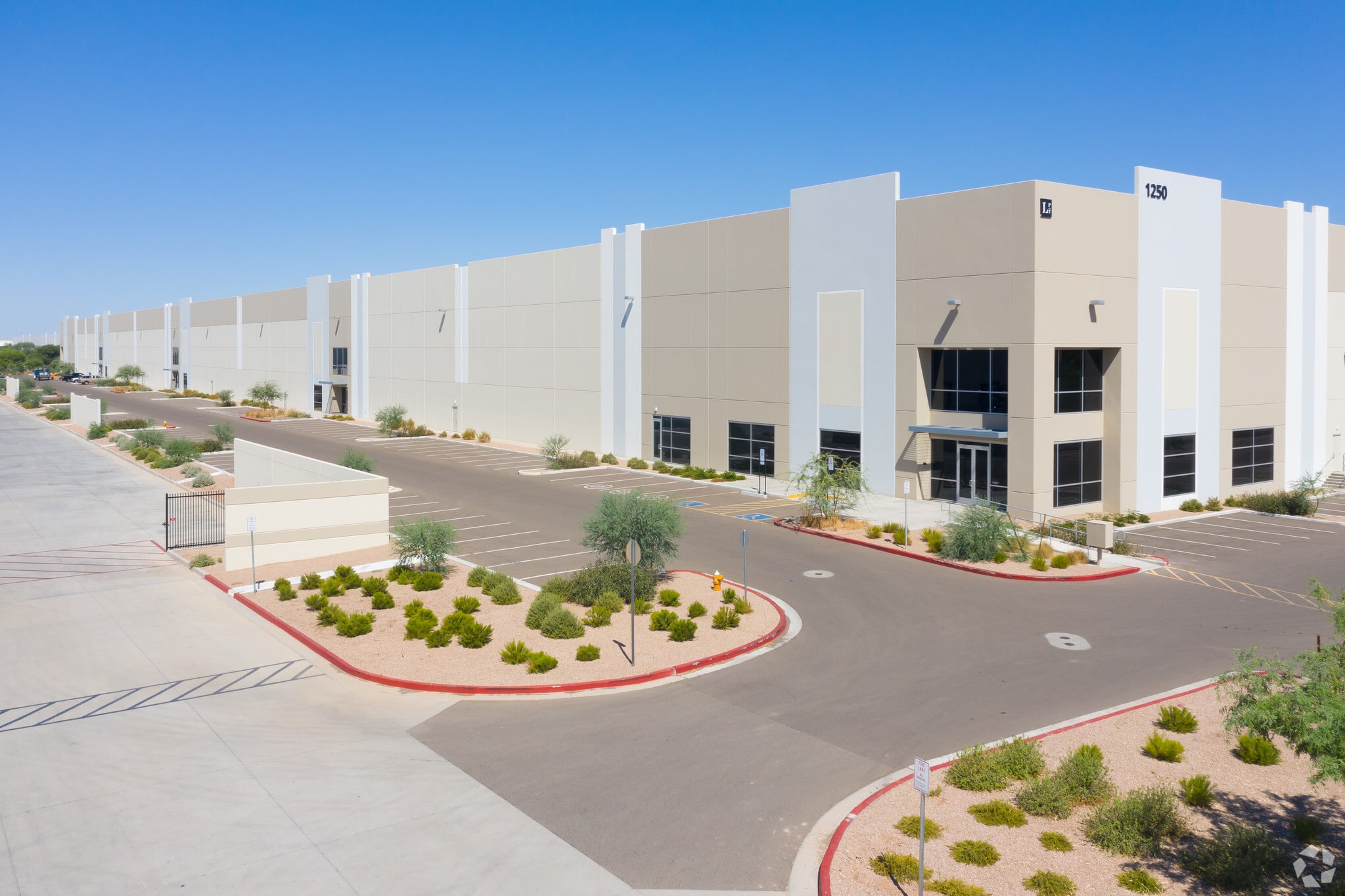 71st Avenue & Buckeye Rd, Phoenix, AZ, 85043 Industrial Space For