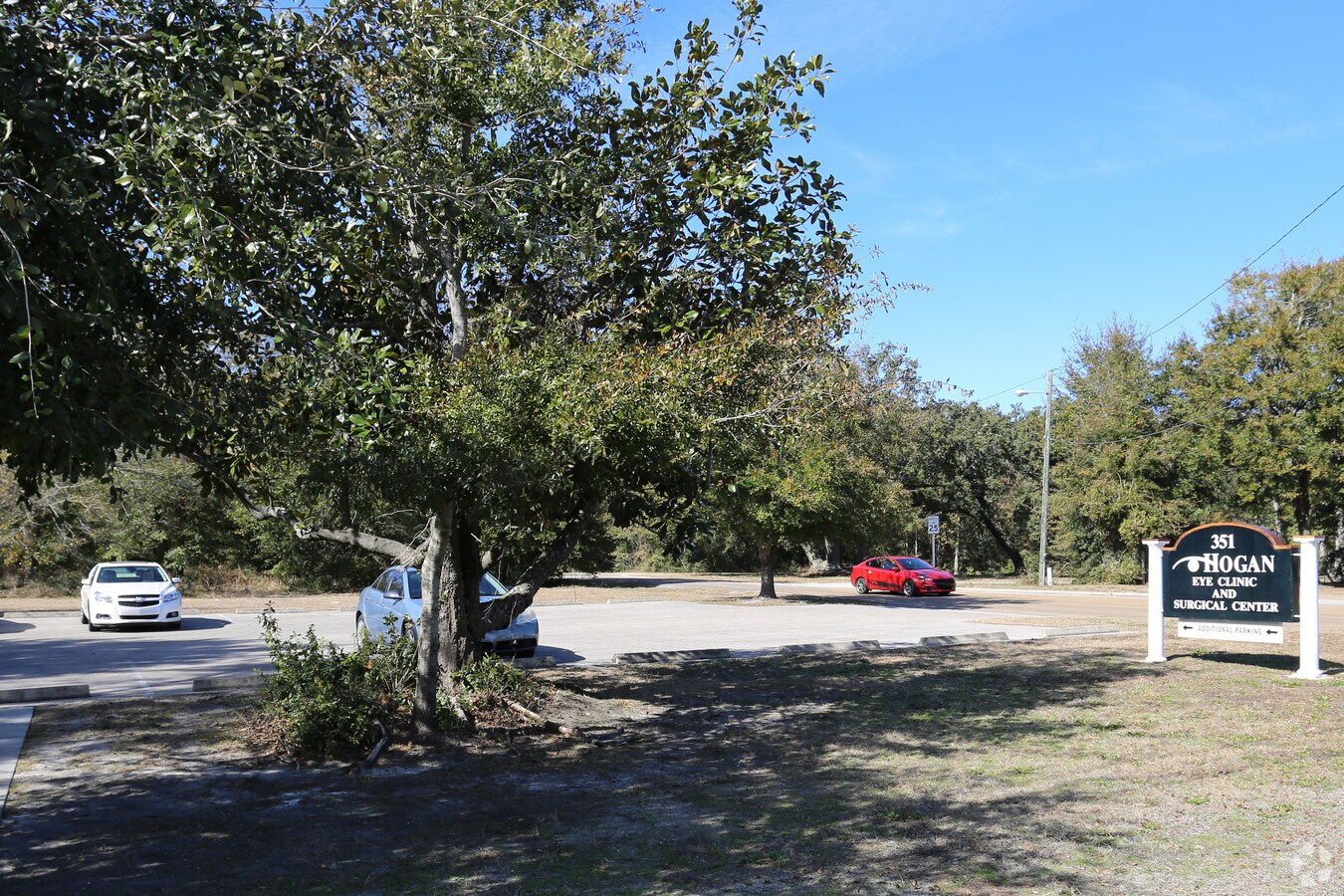 353 Cowan Rd, Gulfport, MS 39507