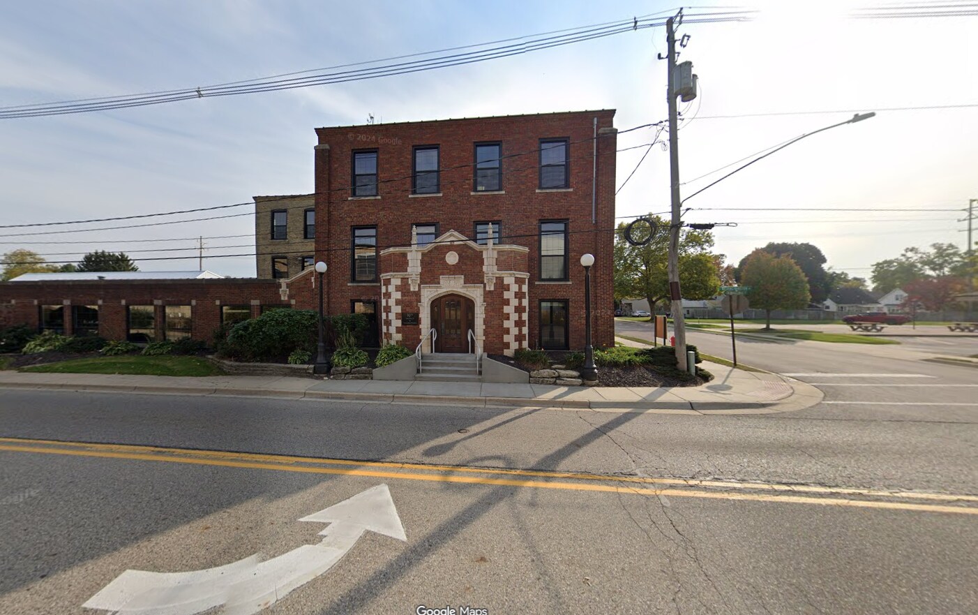 136-160 W Washington Ave, Zeeland, MI for lease Interior Photo- Image 1 of 27