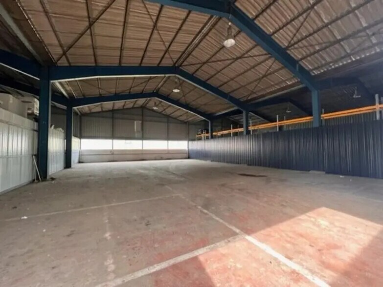 Industrial in Villeneuve-sur-Lot for lease - Interior Photo - Image 3 of 4