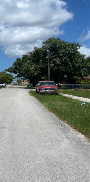 KROME AVE PROXIMITY, Homestead, FL for sale - Building Photo - Image 1 of 1