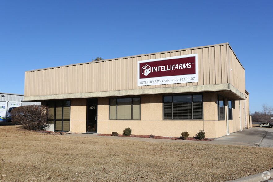 1904 E 123rd St, Olathe, KS for sale - Primary Photo - Image 1 of 1