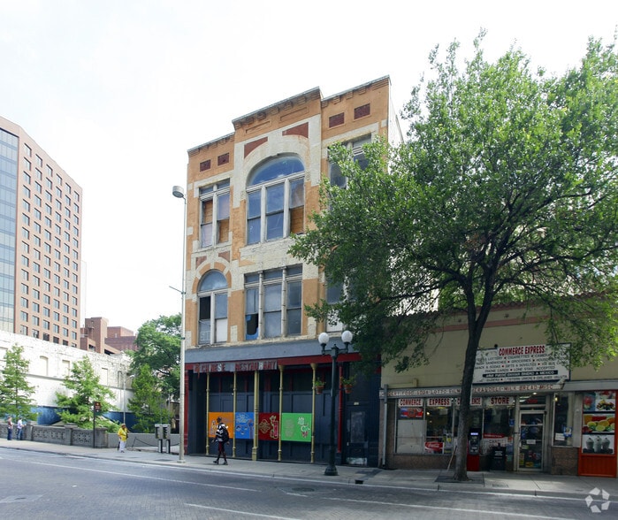 135 E Commerce St, San Antonio, TX for sale - Building Photo - Image 2 of 2