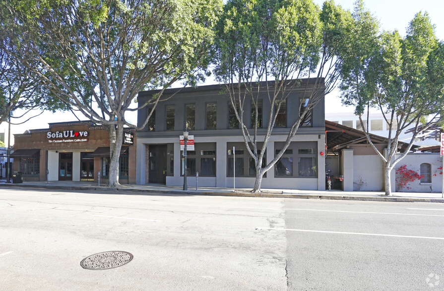 101 W Green St, Pasadena, CA for lease - Building Photo - Image 3 of 4