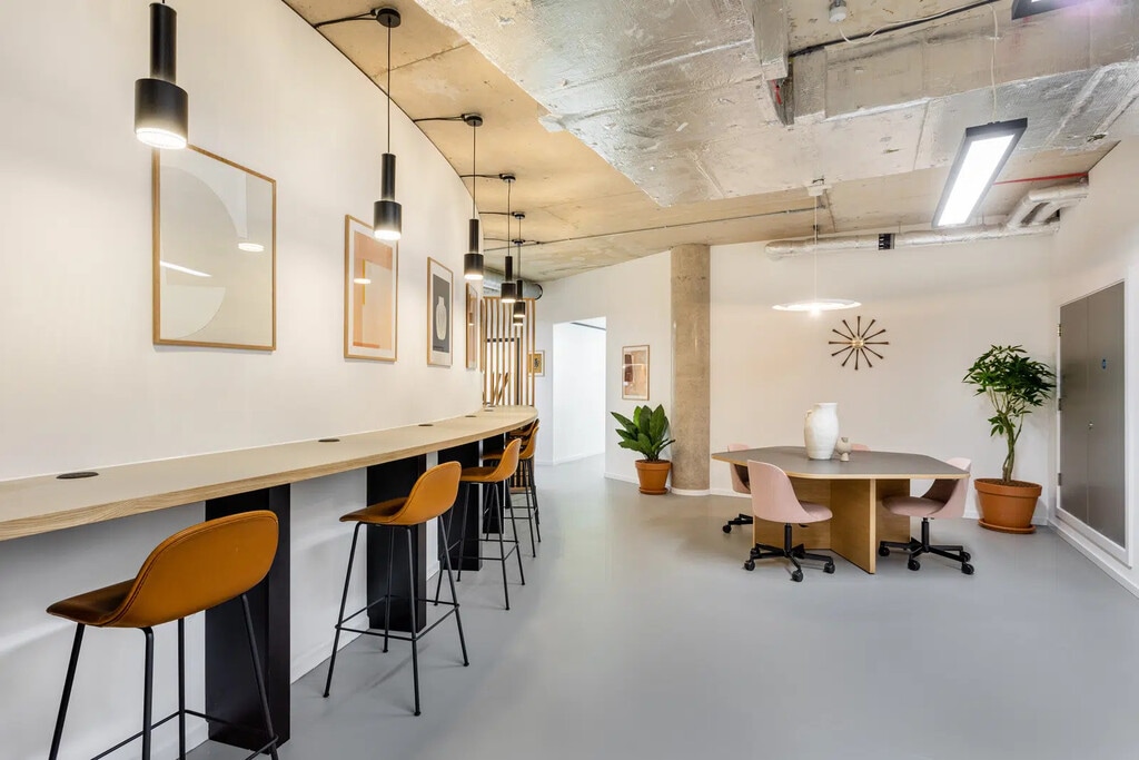 Coworking 10 m² à 545 m² - Photo 1