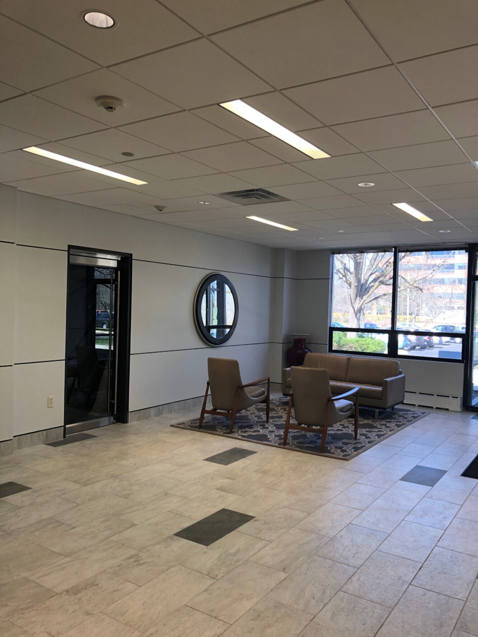13 Roszel Rd, Princeton, NJ for lease Interior Photo- Image 1 of 3