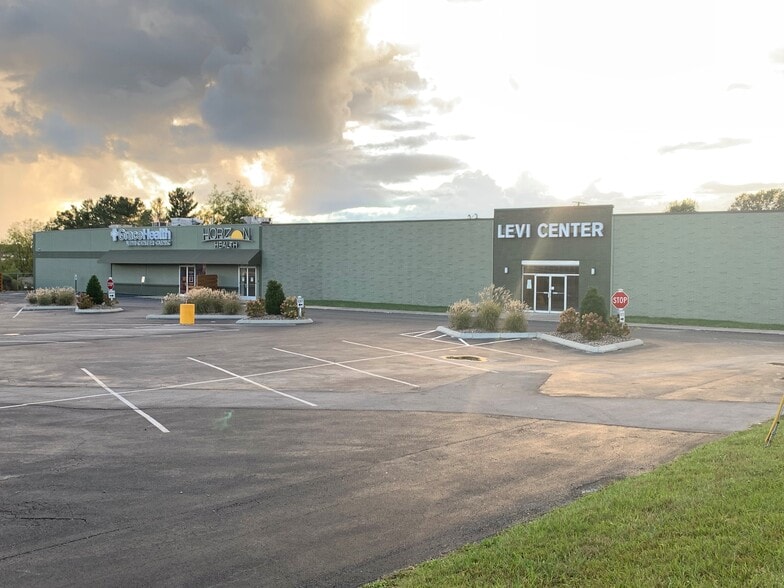 934 S Laurel Rd, London, KY for lease - Building Photo - Image 3 of 6