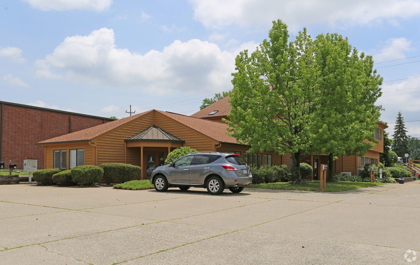 1010 Ohio Pike, Cincinnati, OH 45245